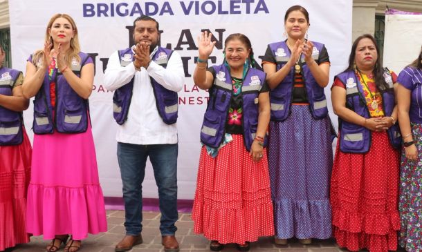 Mujeres de Juchitán entran al centro del plan de paz en Oaxaca con Brigadas Violeta
