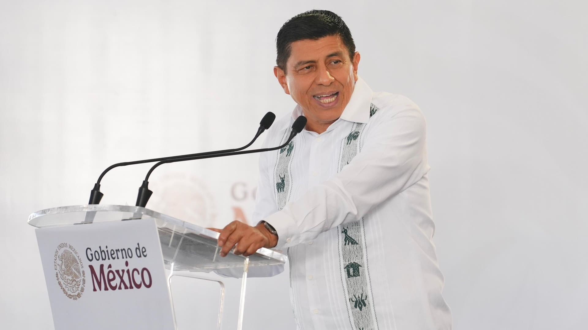 “Acertados nombramientos en seguridad y gobernabilidad para México”: Salomón Jara Cruz “Acertados nombramientos en seguridad y gobernabilidad para México”: Salomón Jara Cruz