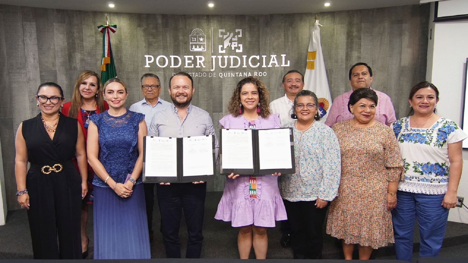 Magistrada Ramírez Jiménez presenta en Quintana Roo el modelo Oaxaca en materia de órdenes de protección Magistrada Ramírez Jiménez presenta en Quintana Roo el modelo Oaxaca en materia de órdenes de protección