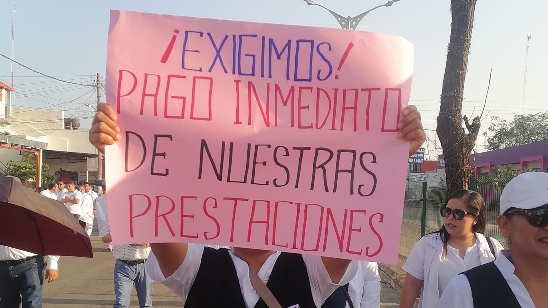 IMSS-Bienestar pagará salarios y prestaciones a trabajadores de salud de Oaxaca