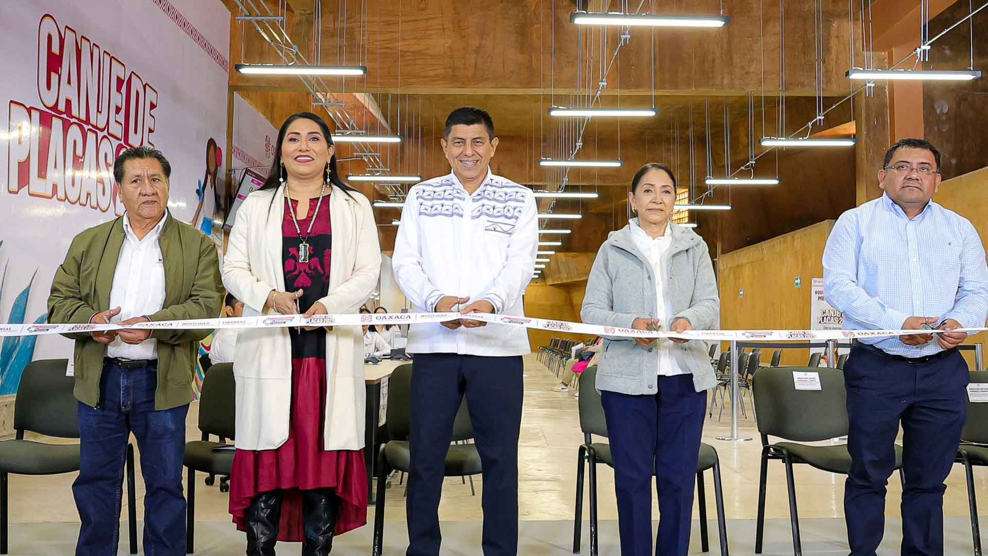 Oaxaca: Inauguran Mega Módulo para el Canje de Placas 2025