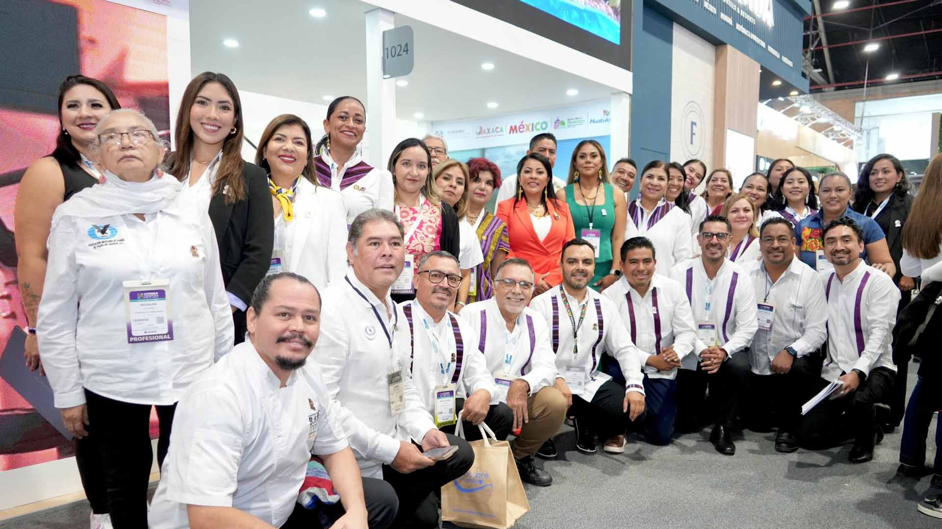 Inauguran stand de Oaxaca en la Vitrina Turística de la Asociación Colombiana de Agencias de Viajes y Turismo