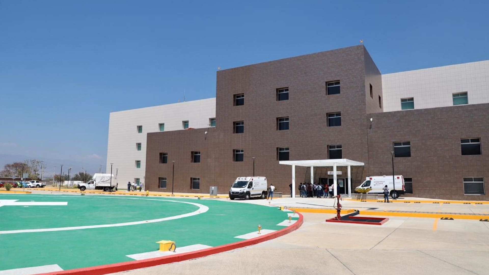 Oaxaca tendrá 5 nuevos hospitales en 2025: En la Cuenca del Papaloapan, Sierra Juárez y Valles Centrales Oaxaca tendrá 5 nuevos hospitales en 2025: En la Cuenca del Papaloapan, Sierra Juárez y Valles Centrales