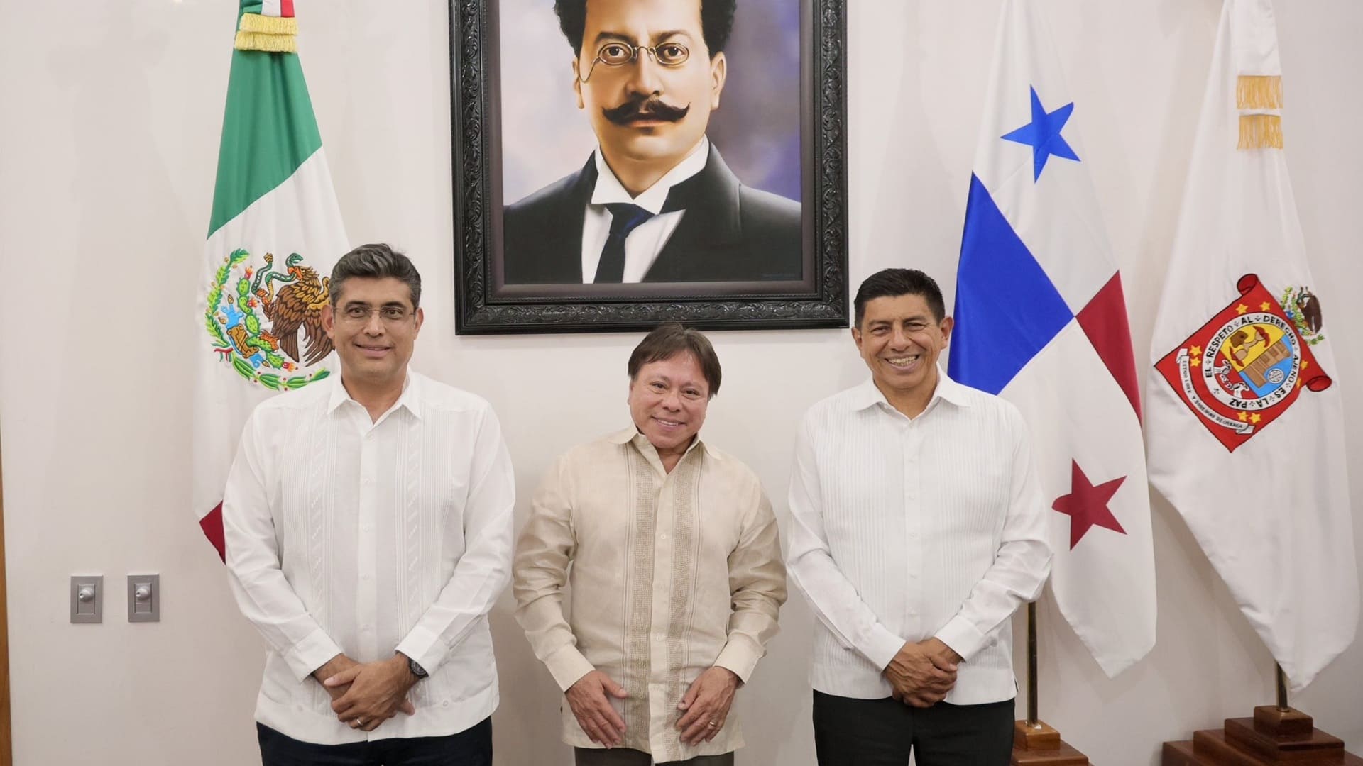 Oaxaca y Panamá fortalecen lazos de cooperación internacional