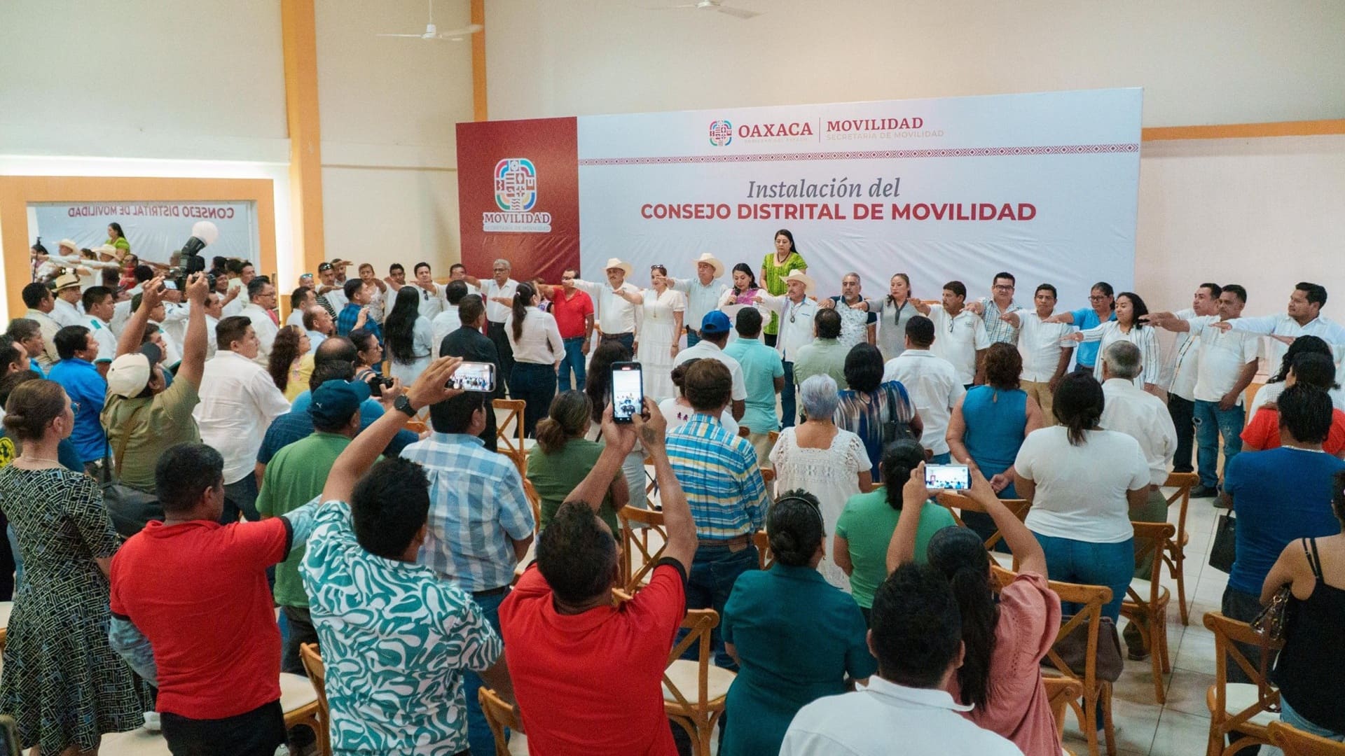 Costa instala primer Consejo de Movilidad con 9 municipios: ¿Qué significa para el transporte? Costa instala primer Consejo de Movilidad con 9 municipios: ¿Qué significa para el transporte?