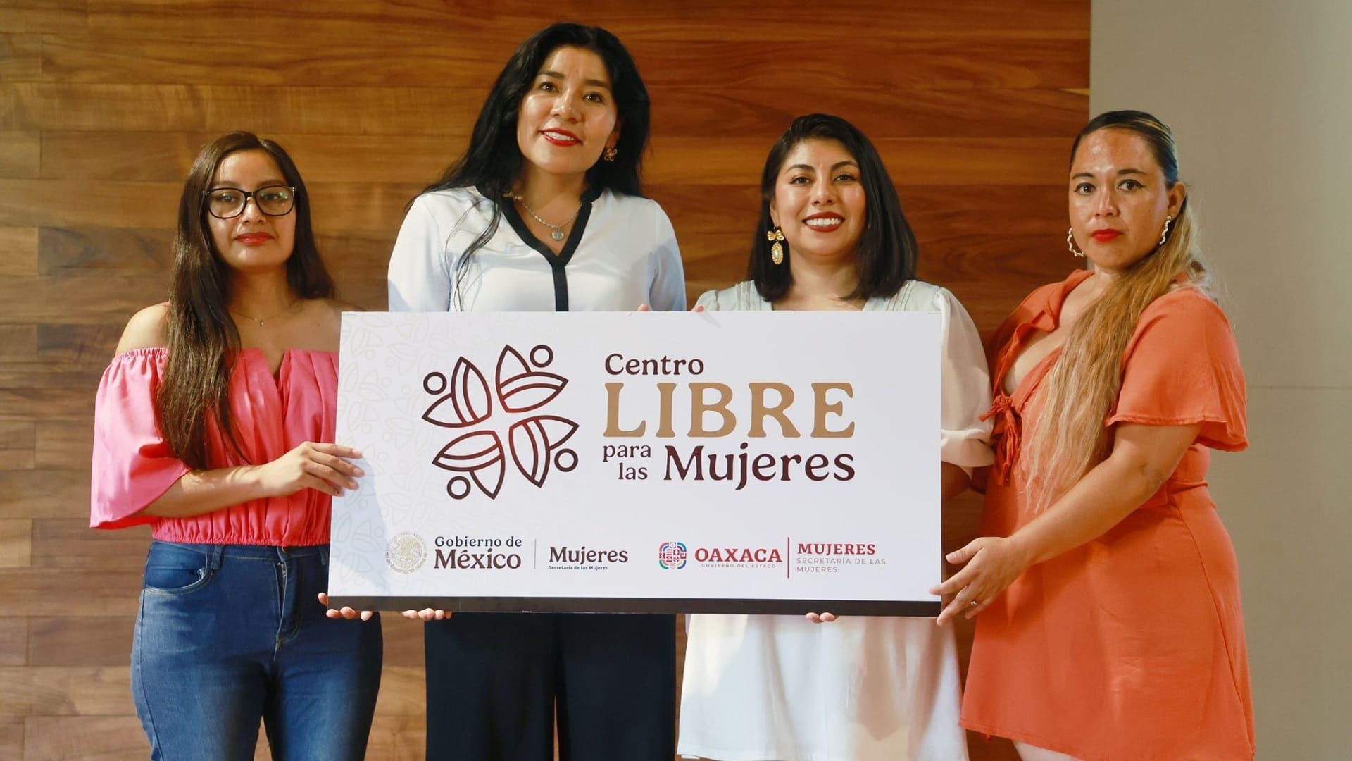 Oaxaca implementará 41 Centros LIBRE para empoderar y proteger los derechos de las mujeres Oaxaca implementará 41 Centros LIBRE para empoderar y proteger los derechos de las mujeres