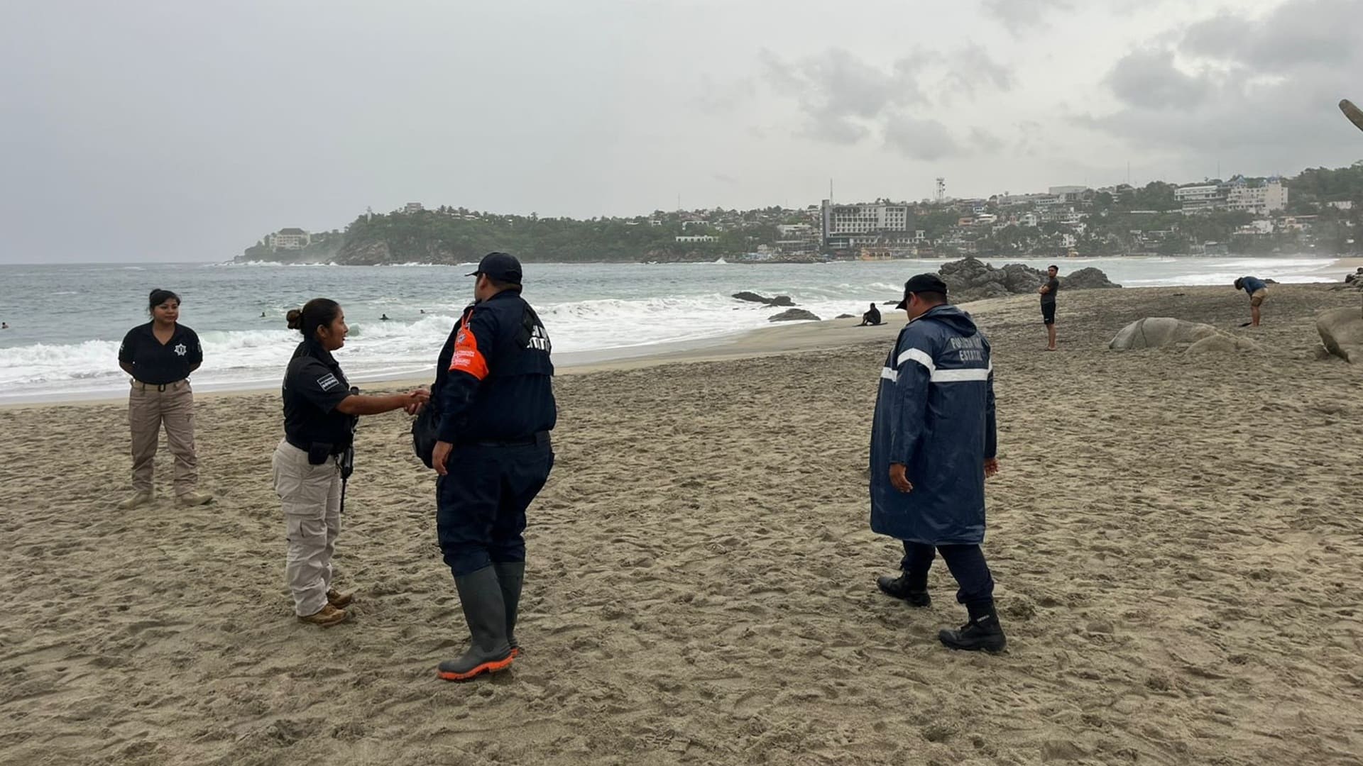 Huracán Erick en Oaxaca: Marina activa fase de auxilio con 100 elementos
