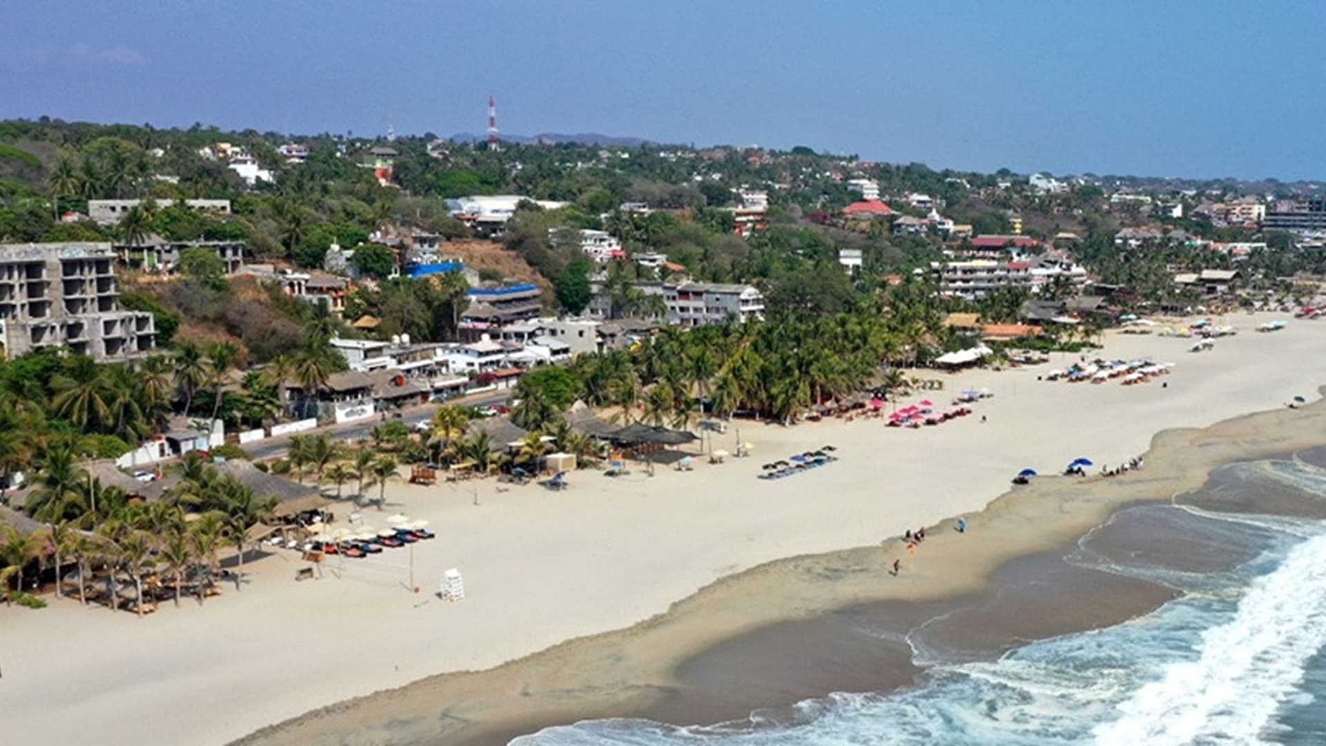 Fraudes inmobiliarios y colusión de autoridades devastan la Costa de Oaxaca