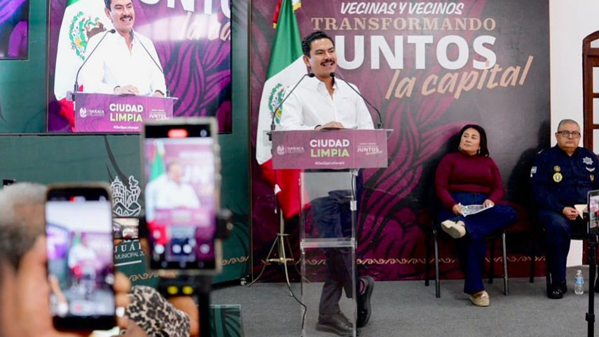 Ray Chagoya presenta programa para celebrar el Día de Muertos en la capital oaxaqueña Ray Chagoya presenta programa para celebrar el Día de Muertos en la capital oaxaqueña