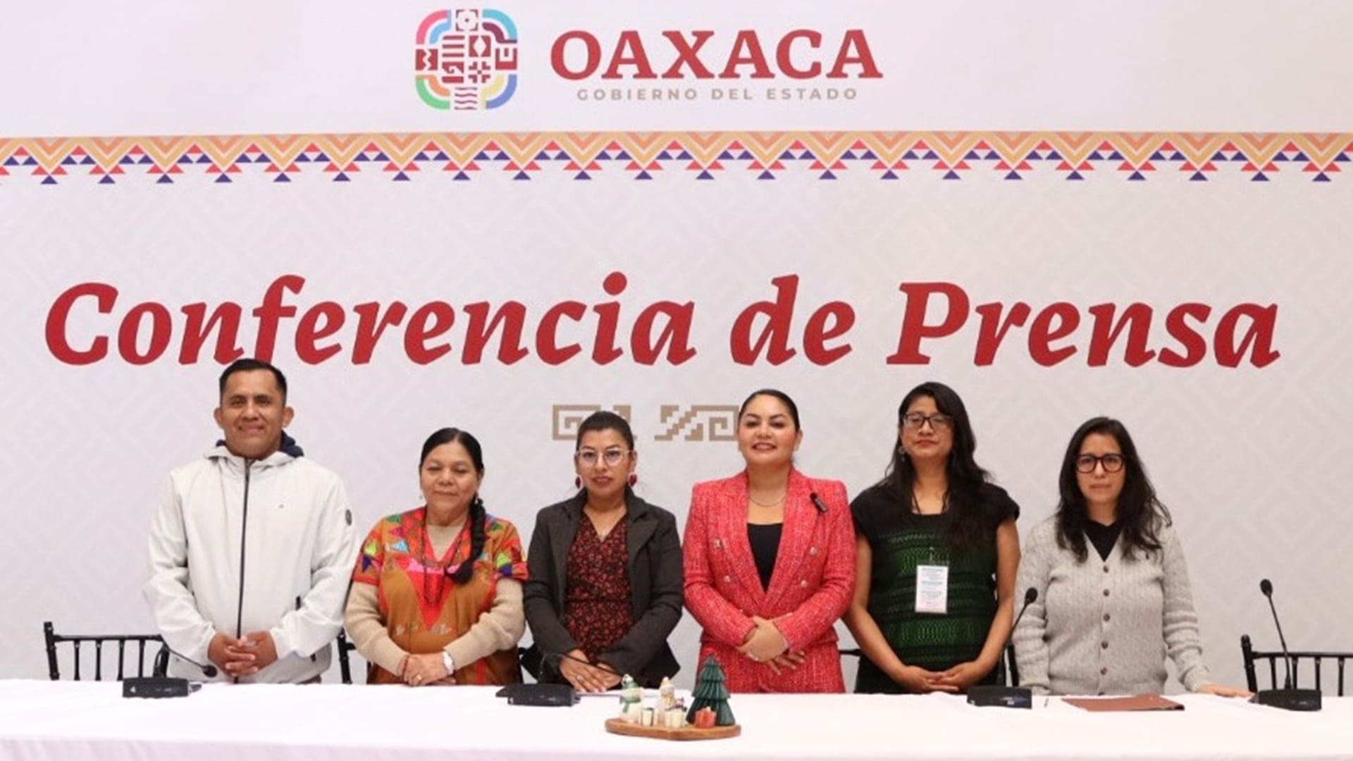 Oaxaca inaugura Festival Navideño en el Parque Primavera Oaxaqueña con actividades hasta el 6 de enero Oaxaca inaugura Festival Navideño en el Parque Primavera Oaxaqueña con actividades hasta el 6 de enero