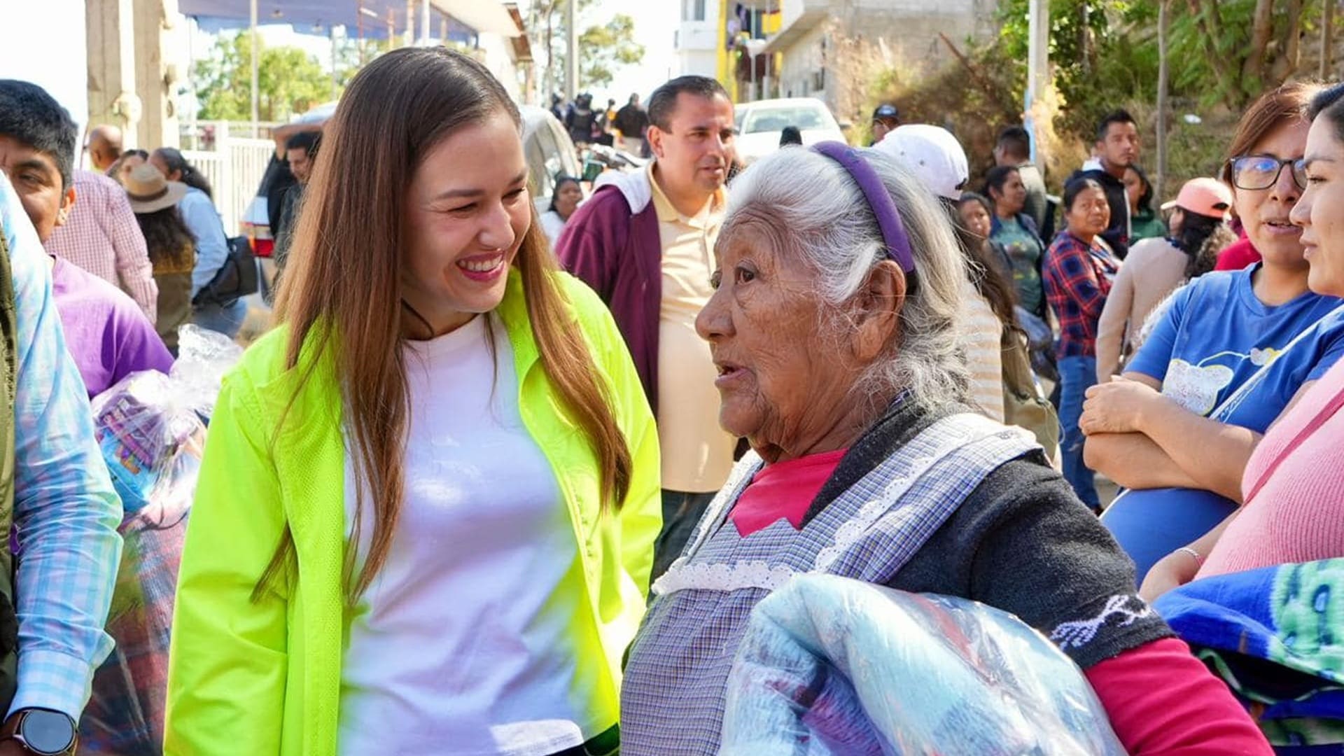 Iniciativa Cobijando Corazones llega a San Juan Chapultepec para enfrentar el frío Iniciativa Cobijando Corazones llega a San Juan Chapultepec para enfrentar el frío