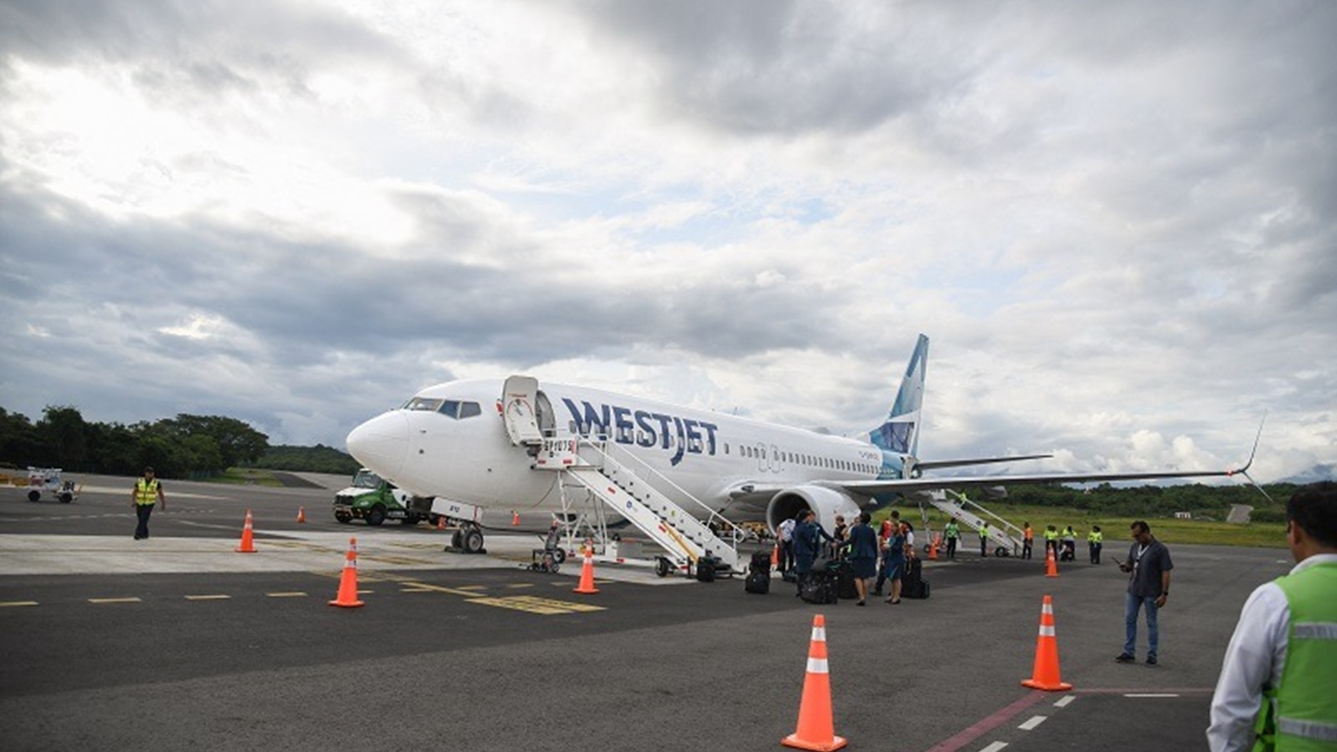 Oaxaca suma cuatro nuevas rutas aéreas desde EE.UU. y Canadá hacia Puerto Escondido y Huatulco Oaxaca suma cuatro nuevas rutas aéreas desde EE.UU. y Canadá hacia Puerto Escondido y Huatulco