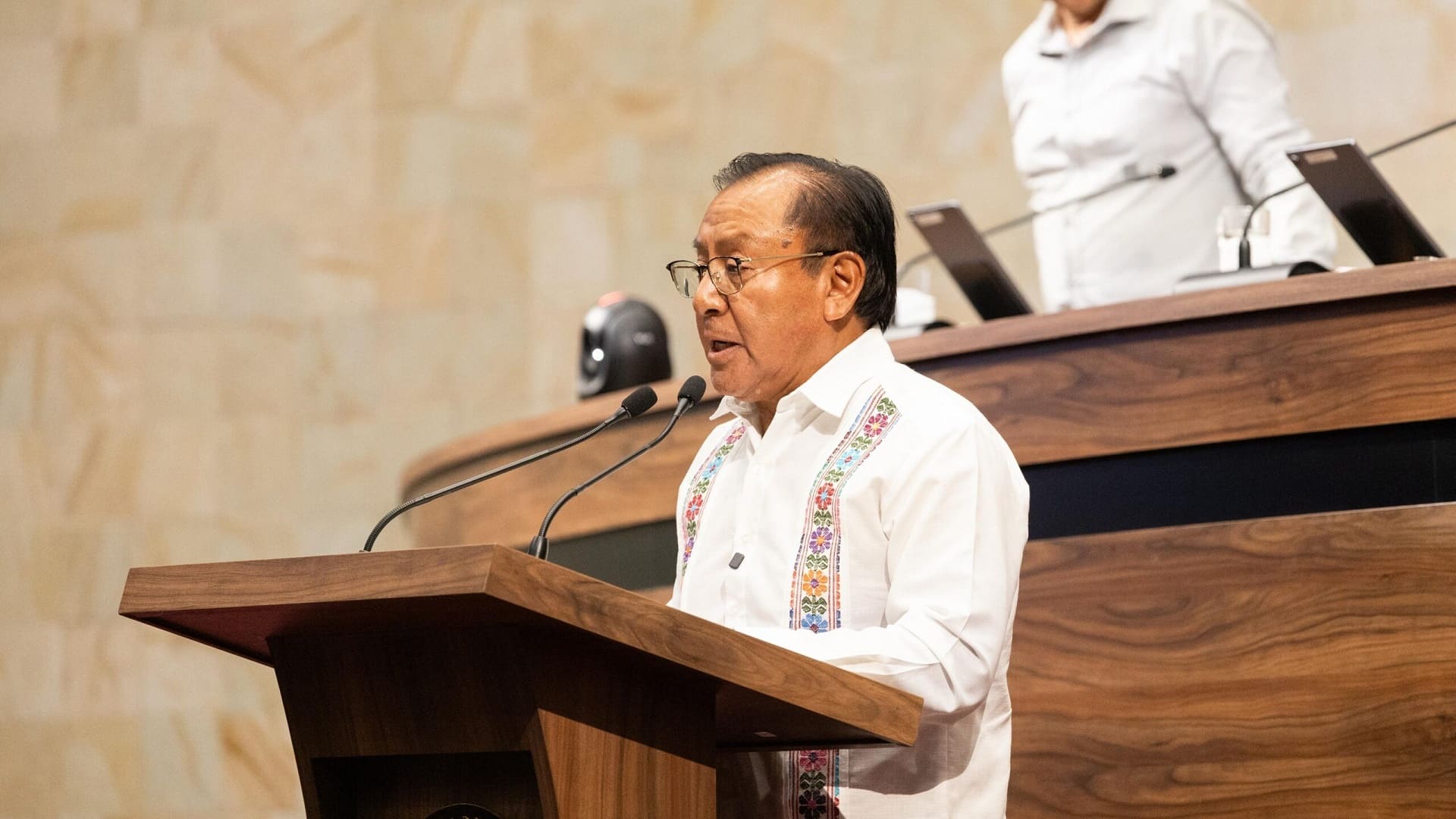 Zeferino García bajo la lupa: Cony Rueda demanda aclaración de señalamientos Zeferino García bajo la lupa: Cony Rueda demanda aclaración de señalamientos