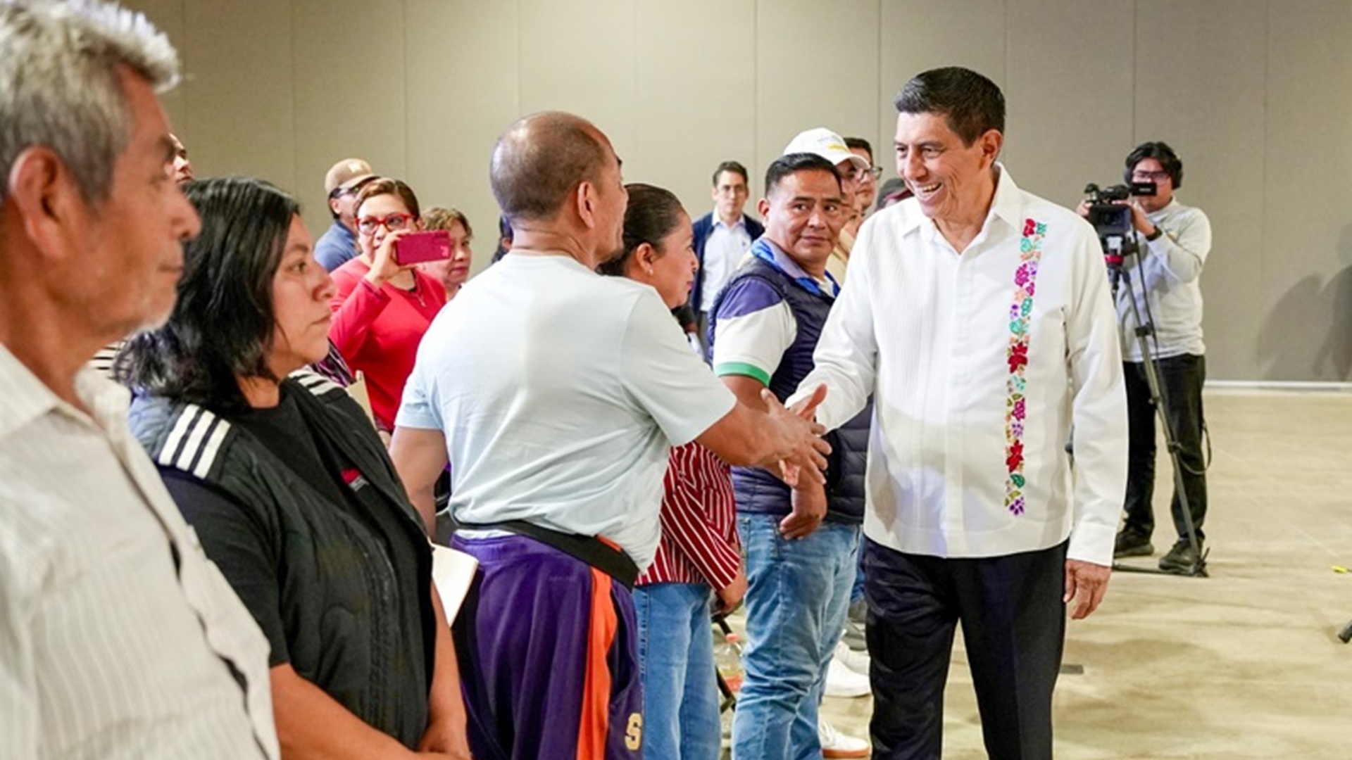 Voceadores en Oaxaca, un oficio en extinción ante avance de nuevas tecnologías de la información