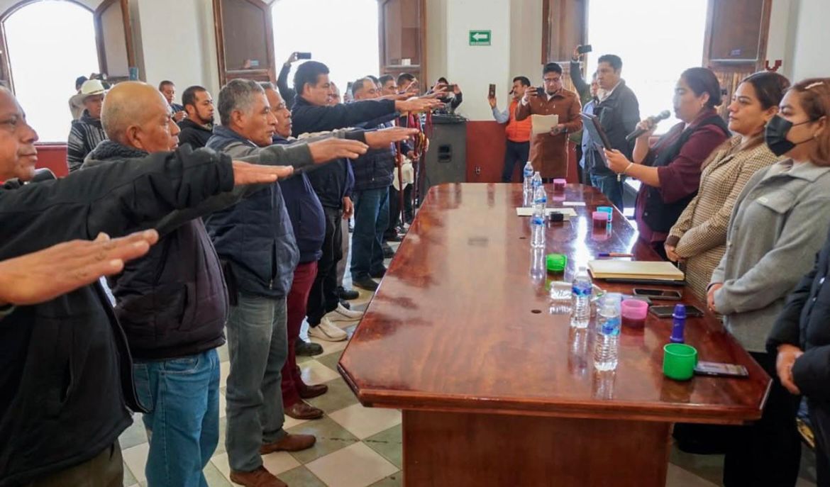 En Oaxaca, 404 municipios realizan transferencia de poderes este 1 de enero