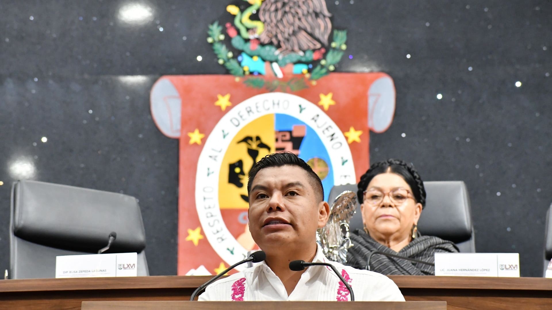 Interculturalidad, eje transversal del Gobierno de Oaxaca: Viveros Montalvo Interculturalidad, eje transversal del Gobierno de Oaxaca: Viveros Montalvo