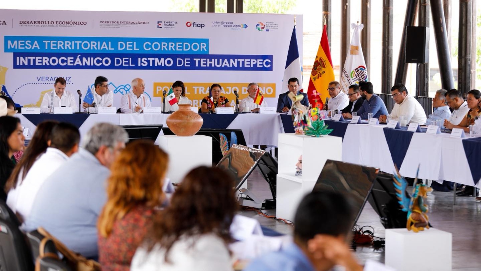 Oaxaca y Unión Europea impulsan empleo formal en el Istmo de Tehuantepec con nueva estrategia laboral