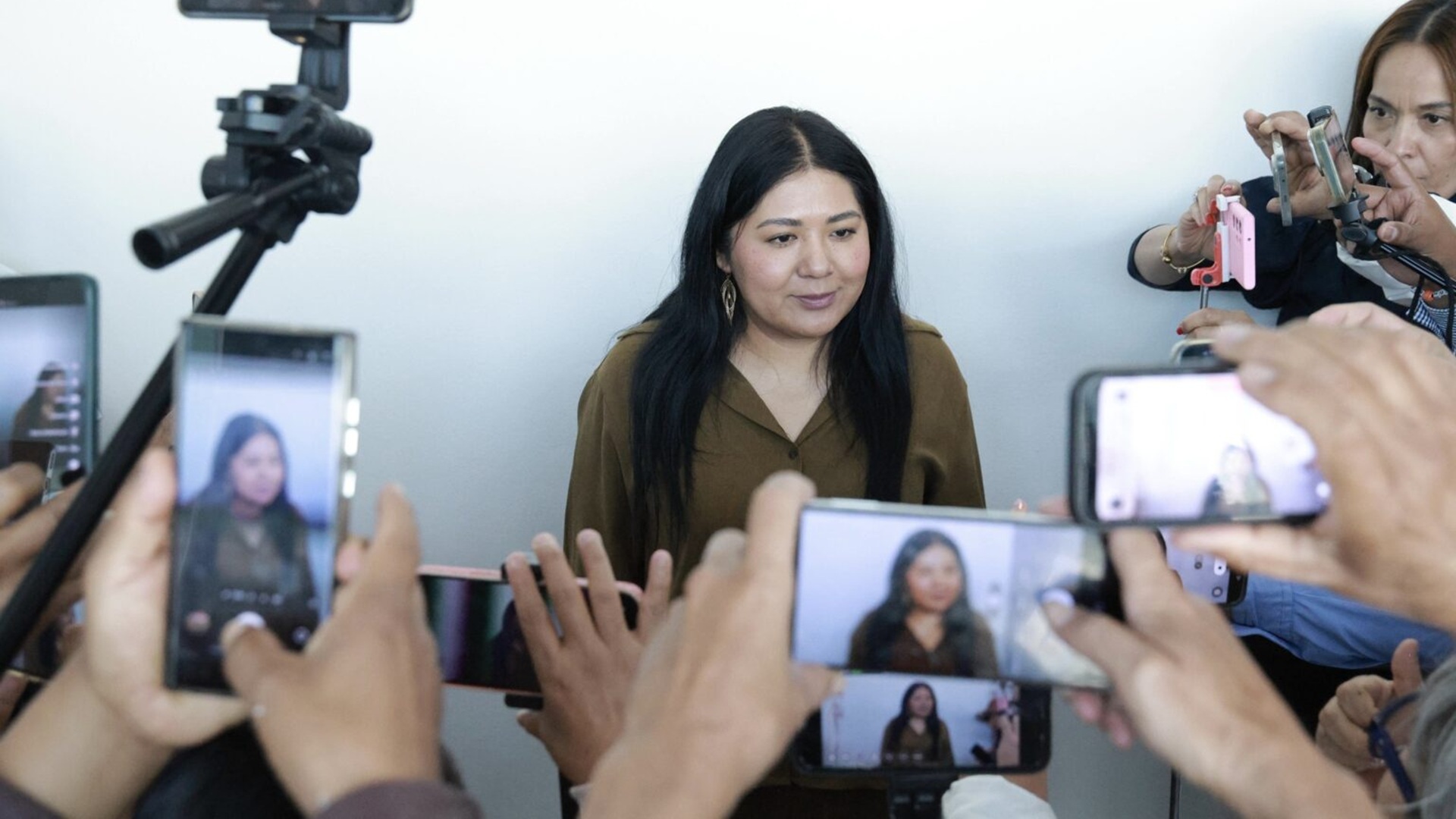Tania Caballero niega uso de recursos del Congreso en viaje a Los Ángeles