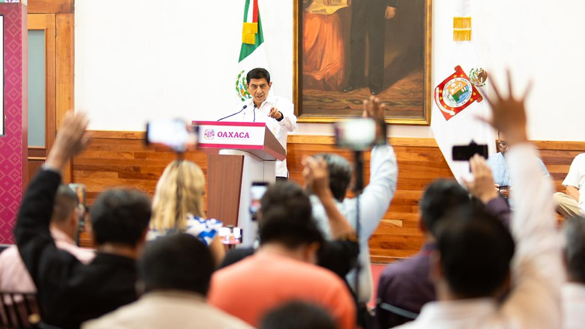 Gobierno de Oaxaca reporta avances en agua, movilidad y seguridad; Jara anuncia nuevo plan de 100 días