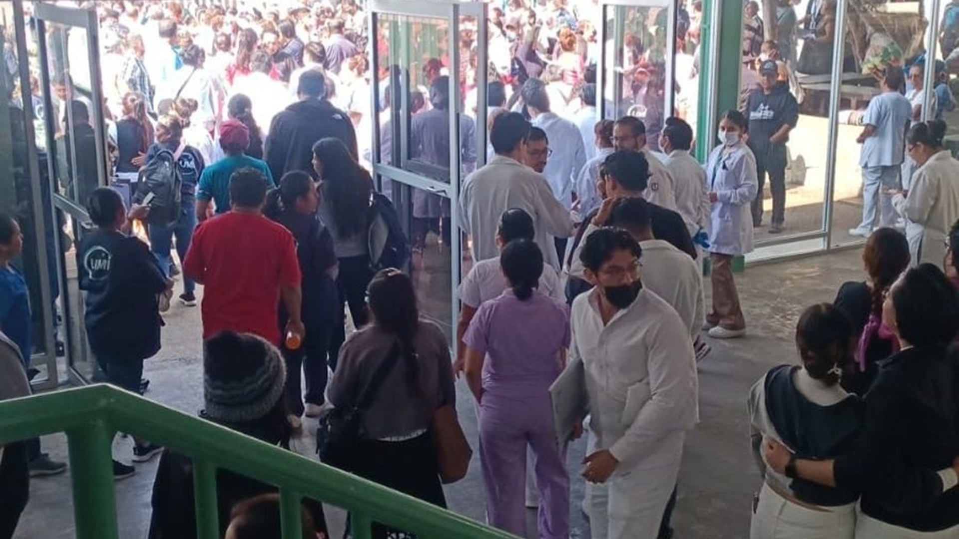 Sismo de magnitud 5.6 sacude Oaxaca; reportan saldo blanco tras activación de protocolos