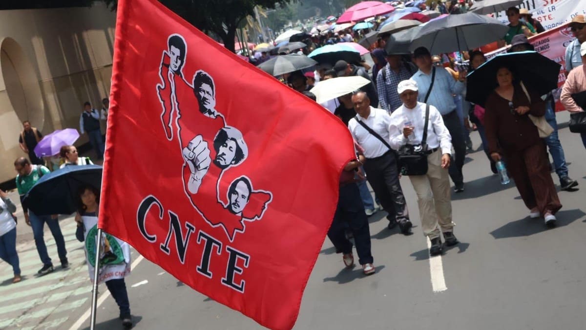 CNTE en Oaxaca confirma fin del plantón tras consulta; “la decisión es de las bases”, afirman dirigentes