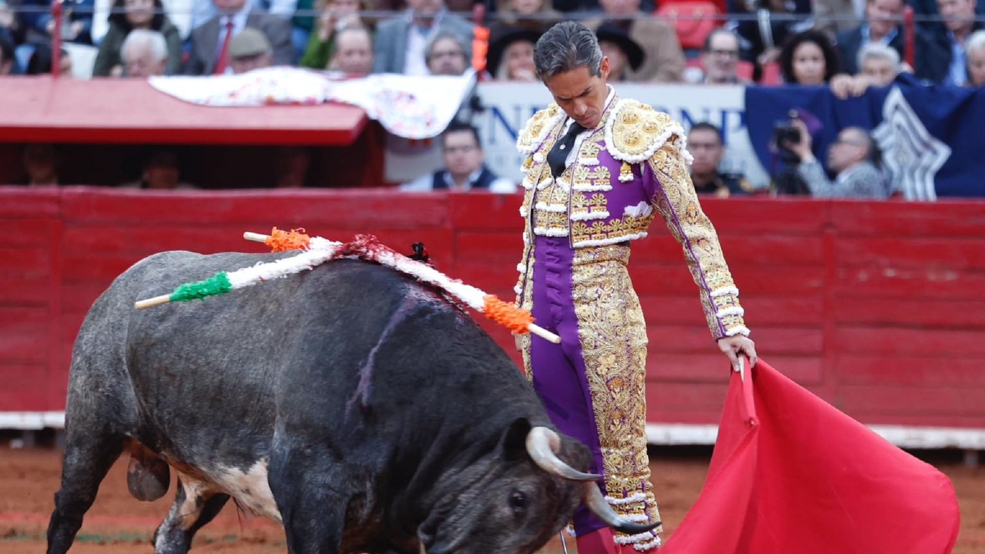 Enrique Ponce: sentimiento, clase y mariachis en su adiós de los ruedos