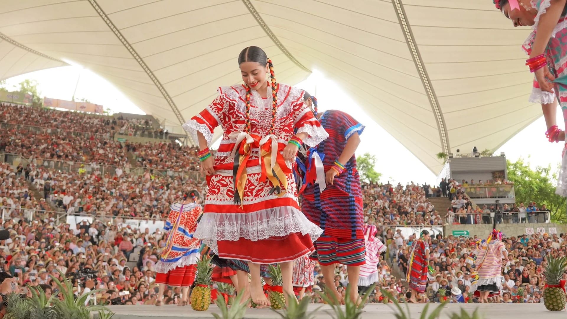 Oaxacan Migrants to Participate in the 2025 Guelaguetza Oaxacan Migrants to Participate in the 2025 Guelaguetza