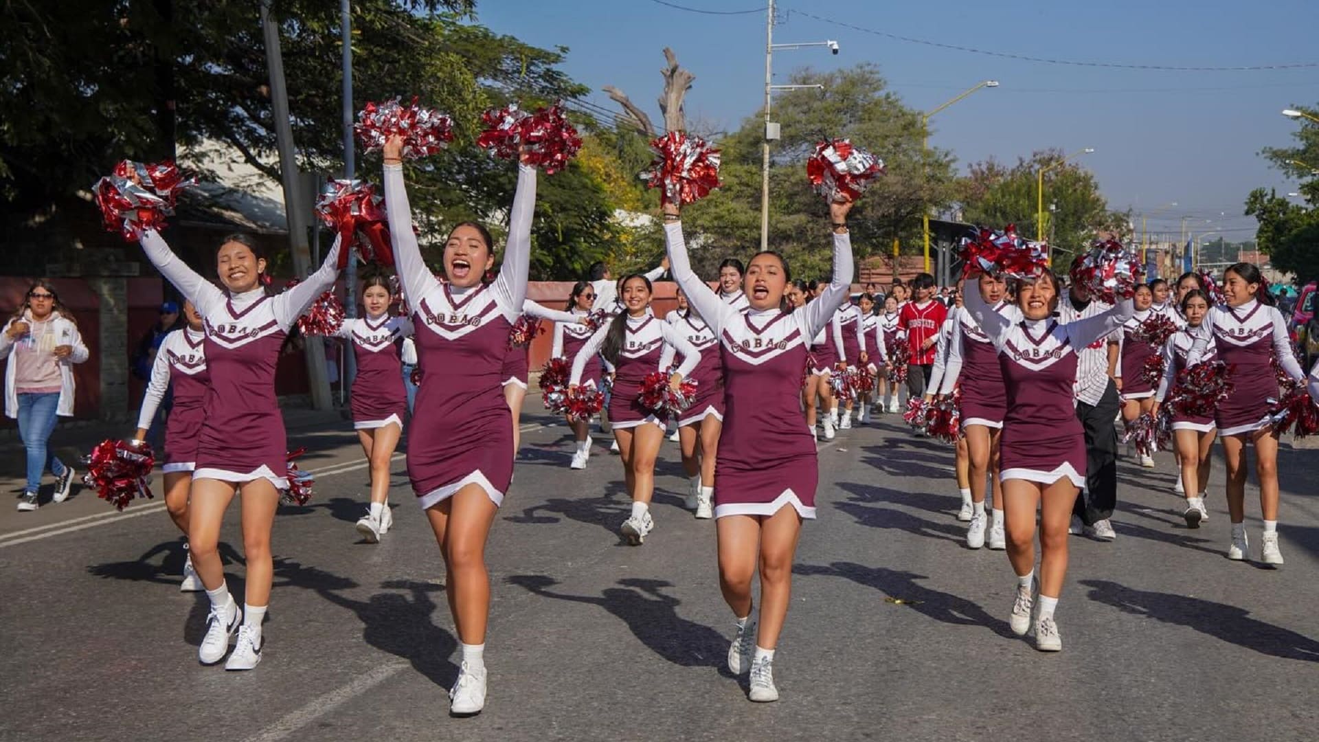Cobao destaca con disciplina en el desfile por el 115 aniversario de la Revolución Mexicana Cobao destaca con disciplina en el desfile por el 115 aniversario de la Revolución Mexicana