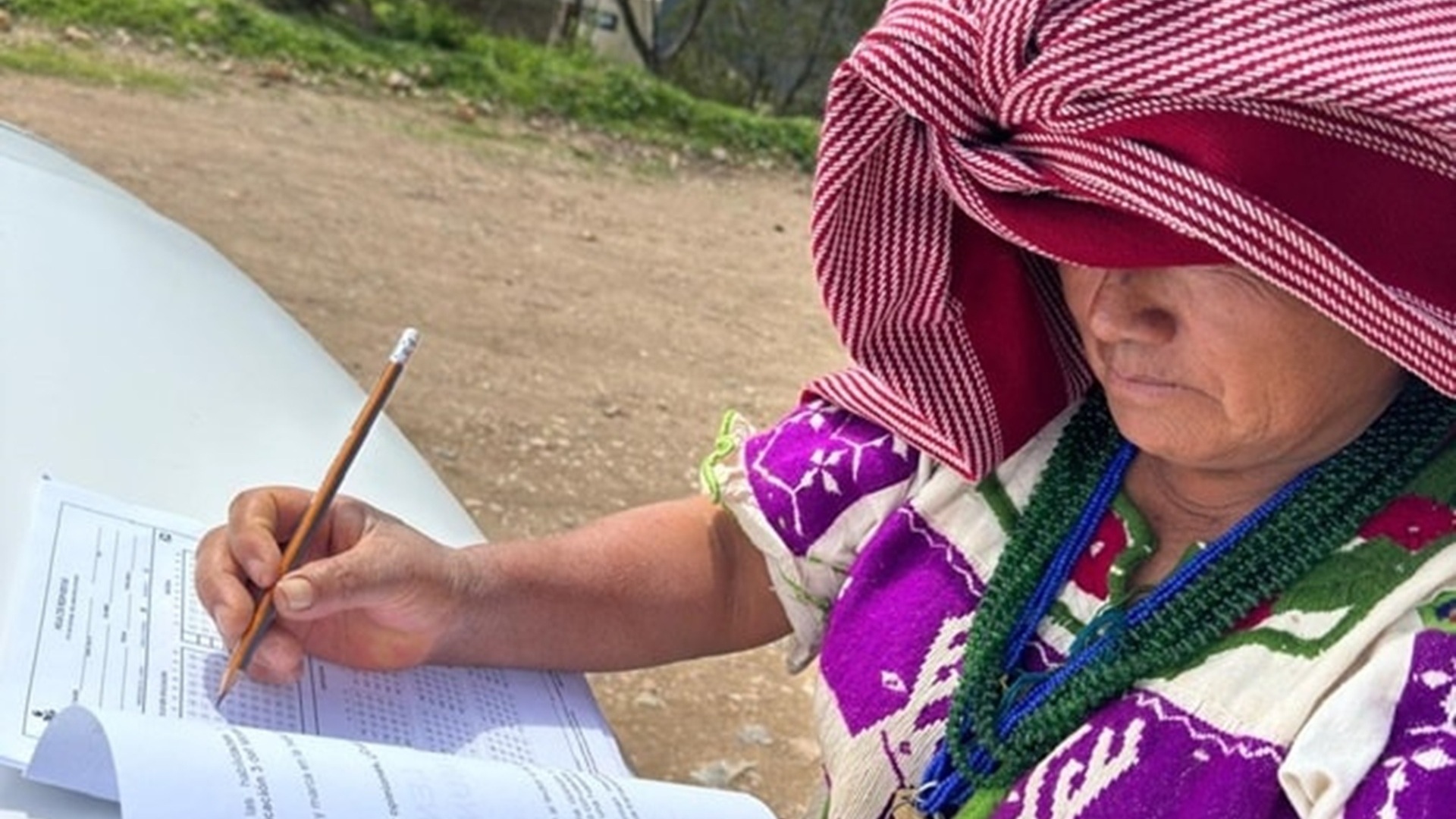 Modelo Indígena Bilingüe impulsa alfabetización en ocho lenguas maternas en Oaxaca Modelo Indígena Bilingüe impulsa alfabetización en ocho lenguas maternas en Oaxaca