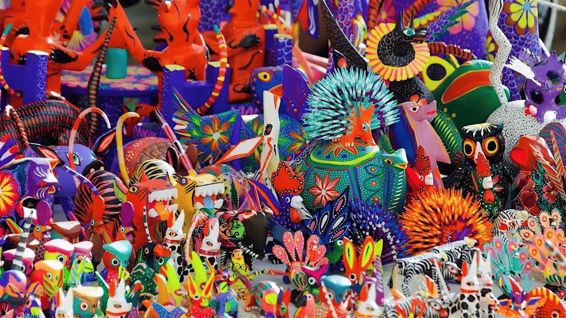 Alebrijes, símbolo de identidad y arte popular en Oaxaca Alebrijes, símbolo de identidad y arte popular en Oaxaca