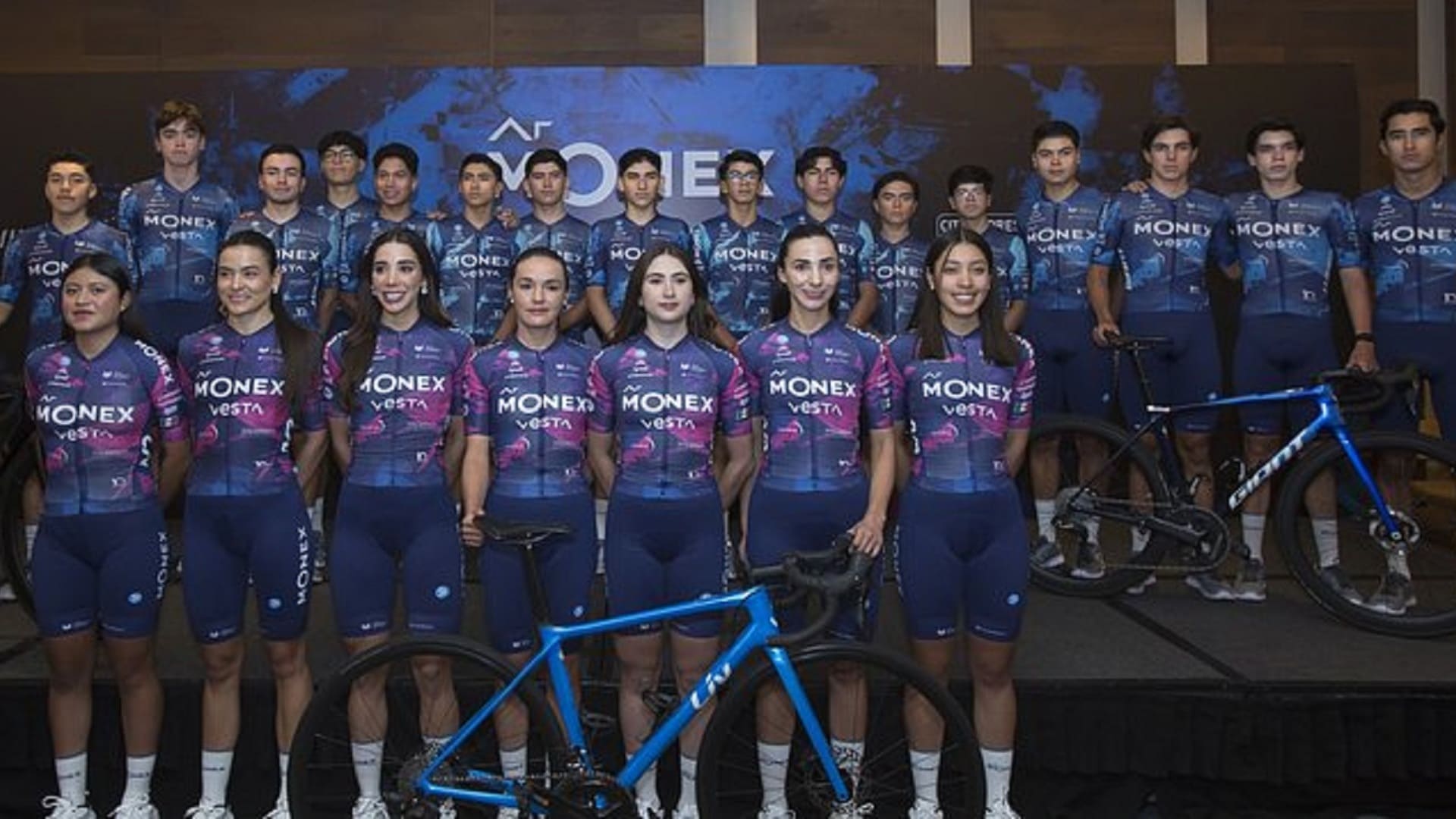 Monex presenta su Pro Cycling Team con 23 jóvenes Monex presenta su Pro Cycling Team 2025 con 23 jóvenes