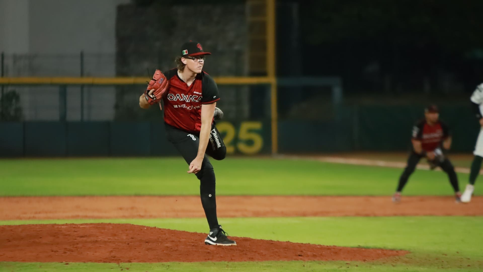 Truenan los maderos de Olmecas ante Guerreros de Oaxaca