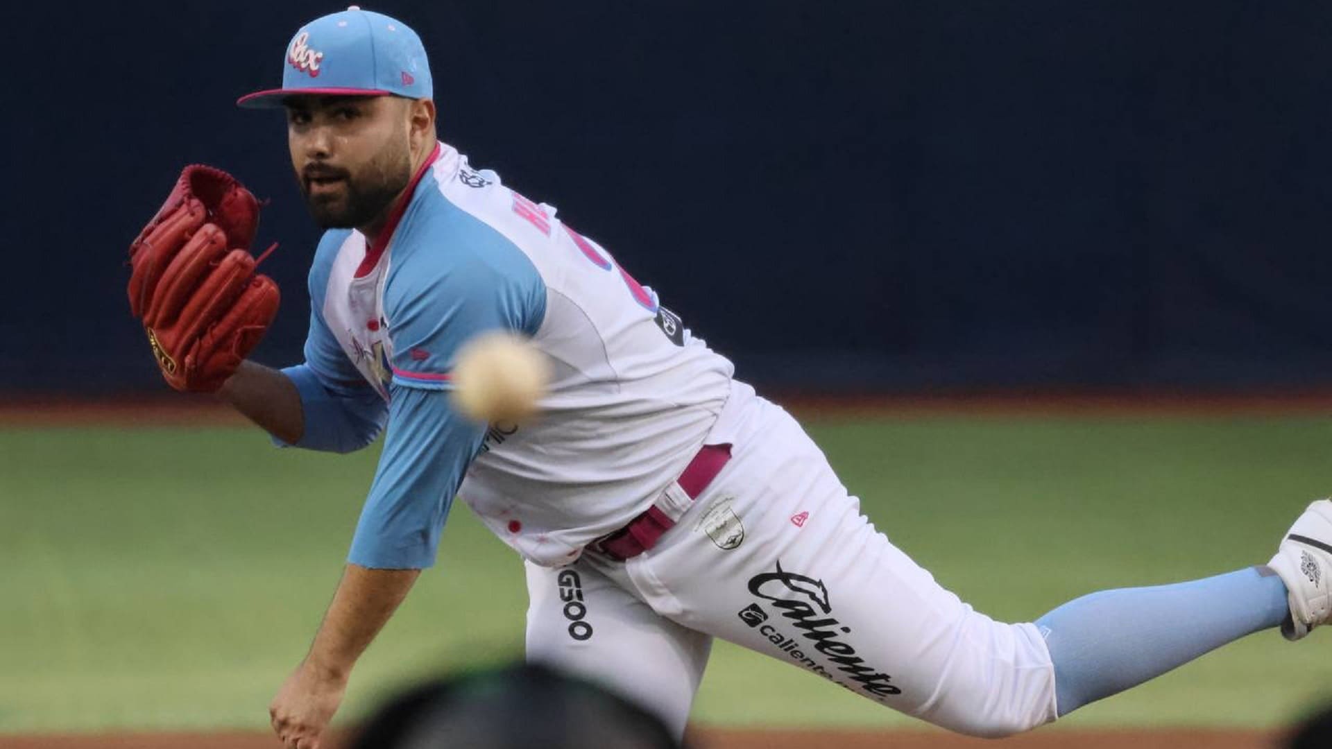 Alemao Hernández luce y Guerreros de Oaxaca se pone 2-0 en la serie