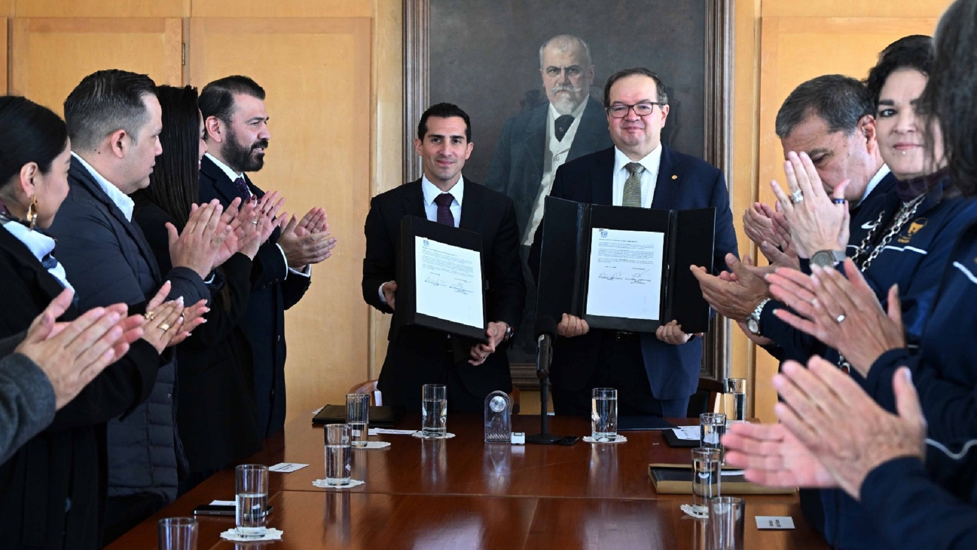 El deporte, motor de un futuro mejor: Rector Lomelí firma convenio con Conade El deporte, motor de un futuro mejor: Rector Lomelí firma convenio con Conade