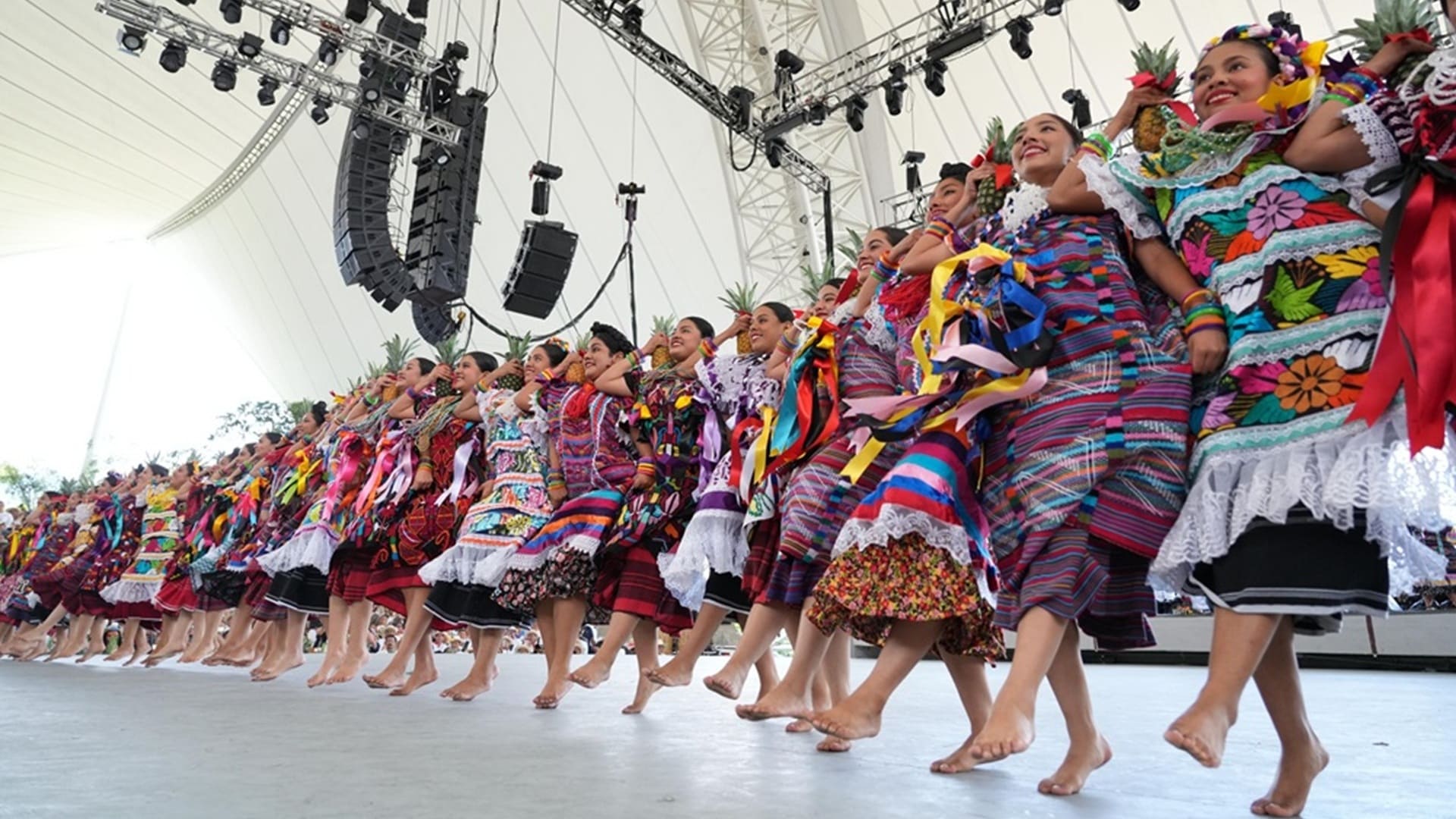 Arte, música y gastronomía: Oaxaca presenta la Guelaguetza en la Fitur 2026