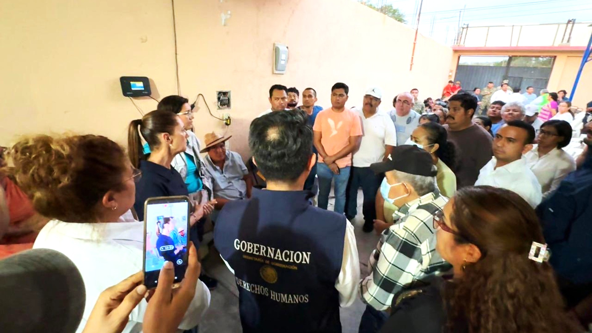 Sheinbaum atribuye posible responsabilidad a ingenieros tras descarrilamiento del Tren Interoceánico Sheinbaum atribuye posible responsabilidad a ingenieros tras descarrilamiento del Tren Interoceánico