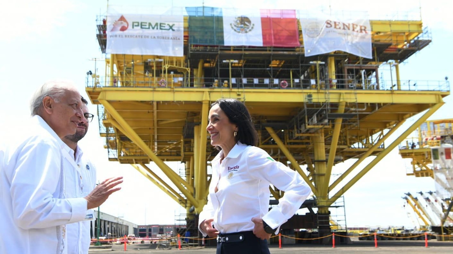 Pemex aumenta refinación de crudo y reduce importación de combustibles en 2026