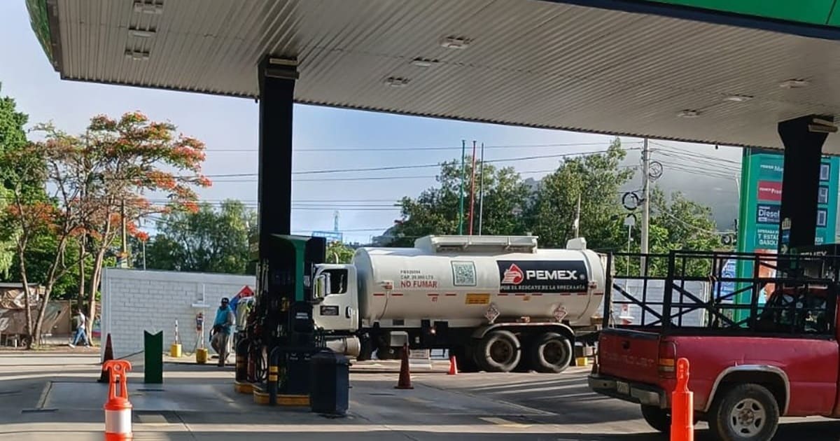 Gobierno federal desmiente desabasto de combustibles; PEMEX reporta aumento en ventas de gasolina y diésel