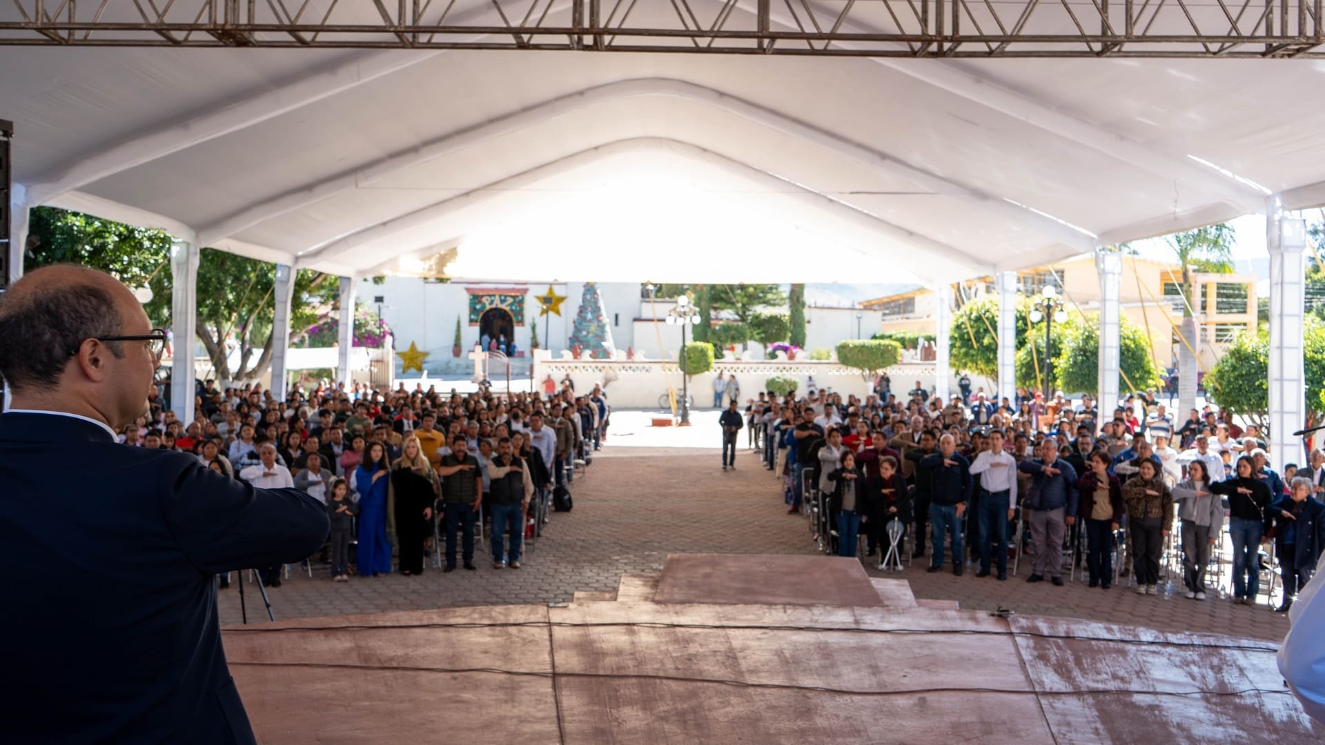 Juan José Méndez León Jiménez asume la presidencia municipal de Santiago Matatlán
