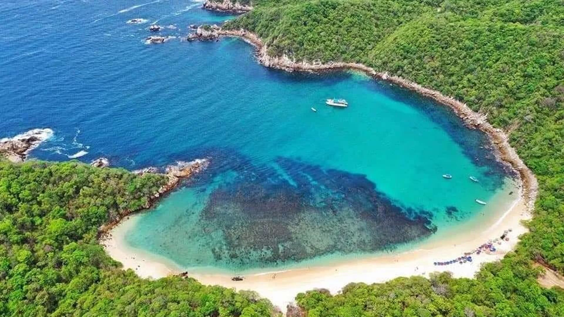 Las 7 playas escondidas de Oaxaca que están conquistando TikTok en 2026 Las 7 playas escondidas de Oaxaca que están conquistando TikTok en 2026