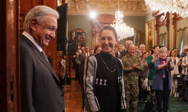 AMLO reaparece con carta de respaldo a Sheinbaum y cuestiona presiones de Estados Unidos