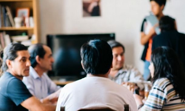 ¿Tienes 40 y sigues en casa de tus papás? No eres el único: Inegi revela por qué cada vez más mexicanos retrasan su independencia