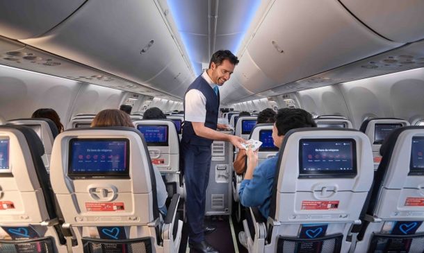 Aeroméxico confirma exposición de datos de 15 millones de clientes