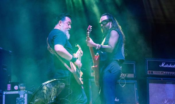 Espectacular concierto de Molotov en la Alameda de León en Oaxaca