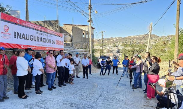 Inician obra de drenaje sanitario en el Barrio Santa Rosa de Salina Cruz