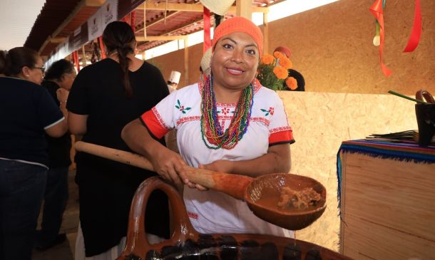 Mole de Caderas, orgullo gastronómico que Oaxaca reivindica como suyo