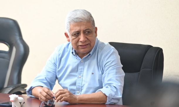 Oaxaca registra más de 2 mil casos de gusano barrenador; 169 continúan activos