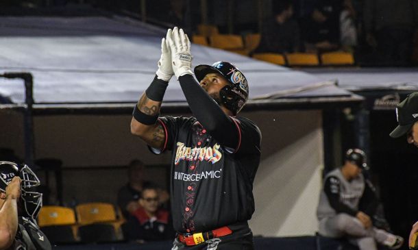 Con drama y gran espíritu bélico, Guerreros se pone 2-0 sobre Piratas