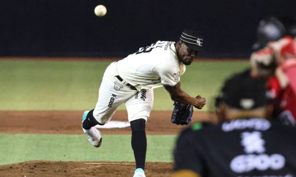 Fórmula Liz y Velázquez dan victoria a Guerreros de Oaxaca