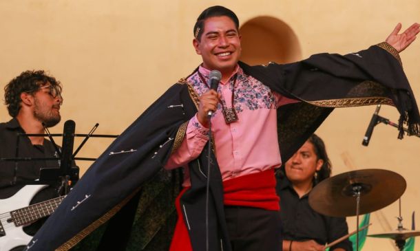 “Tengo la suerte de estar cumpliendo mi sueño”: Mextizo Príncipe Zapoteco